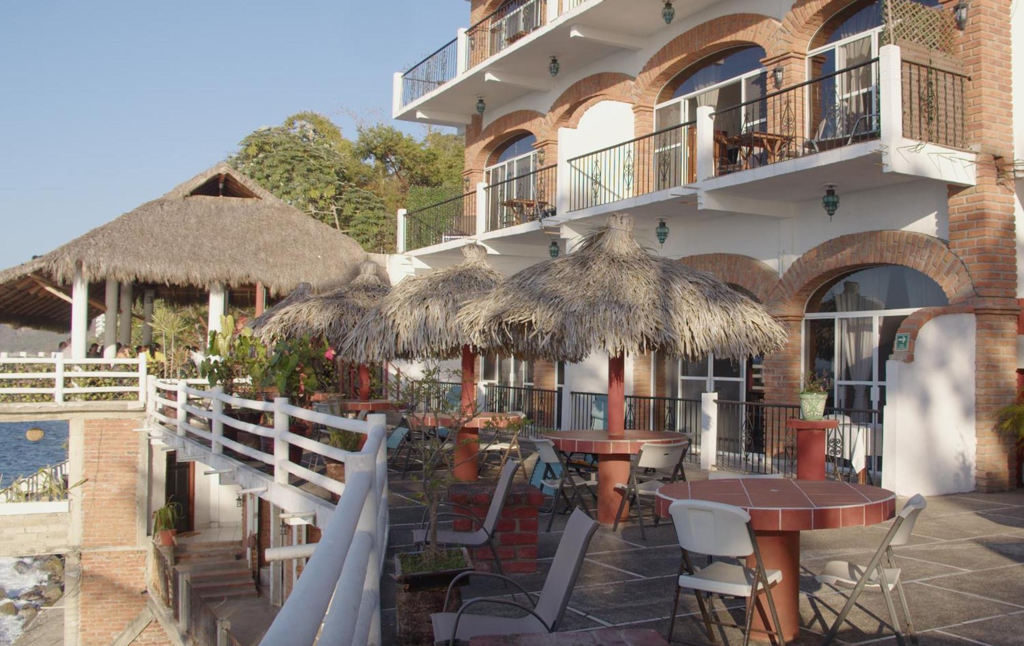 Traditional Sierra Leon Oceanfront Rooms - Adults Only Puerto Vallarta Eksteriør billede